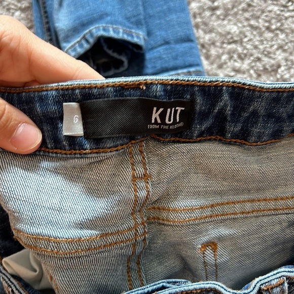 Kut from the Kloth Catherine boyfriend jeans - Picture 3 of 4